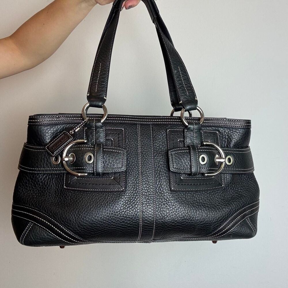 Coach Soho Vintage Y2K Black Leather Shoulder Bag with Silver Hardware